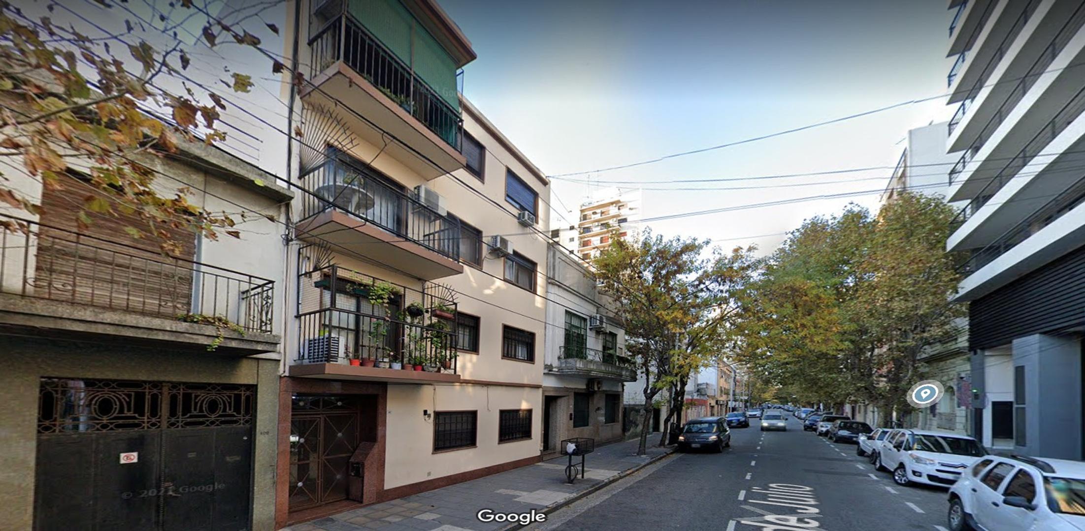 9 De Julio 185 , Piso PB