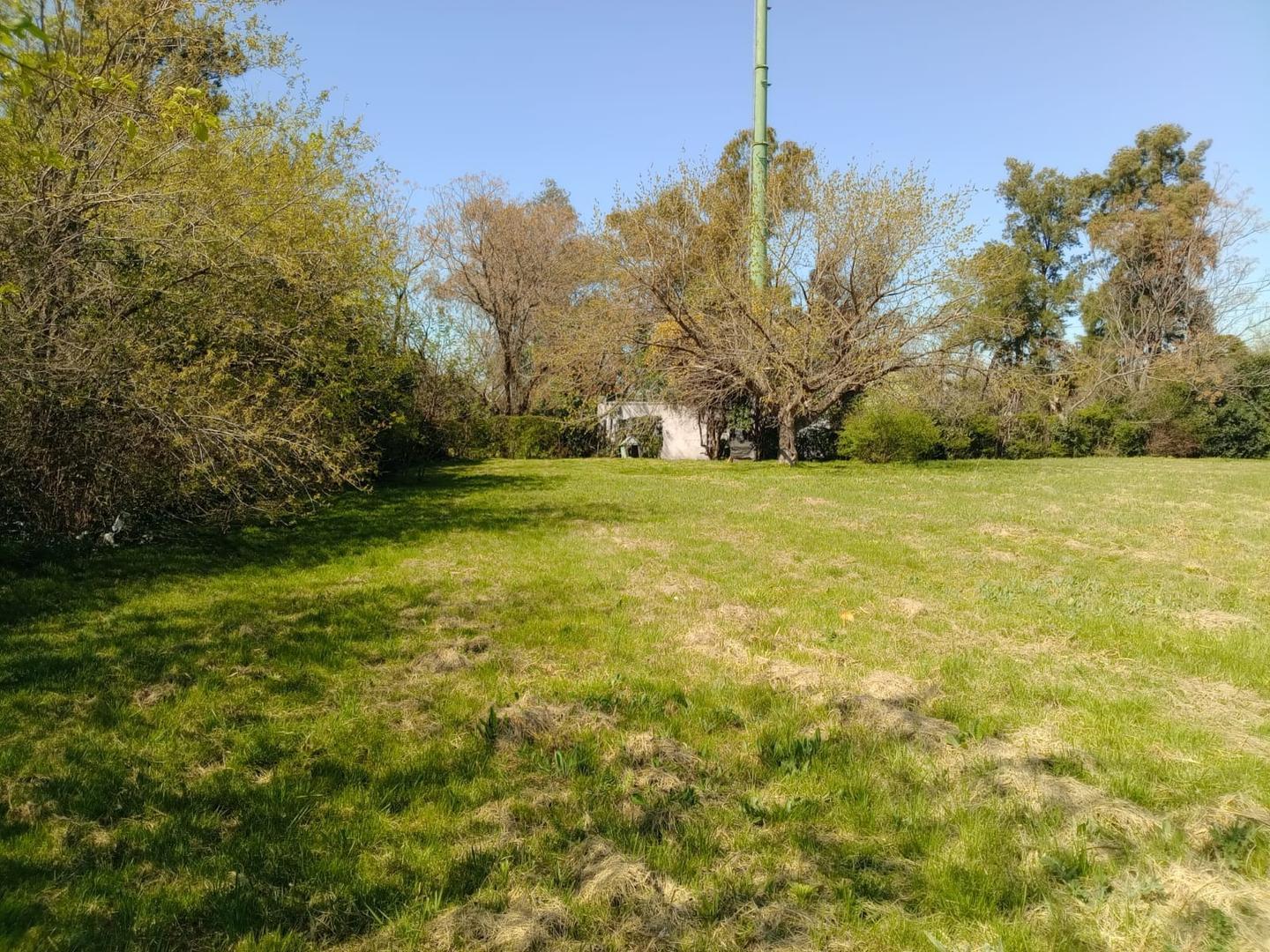 hermoso lote industrial a 200 mts de acceso oeste