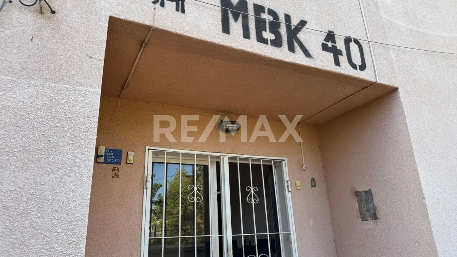 Esquina calles  Huilen y Kilka, B° Melipal 1700