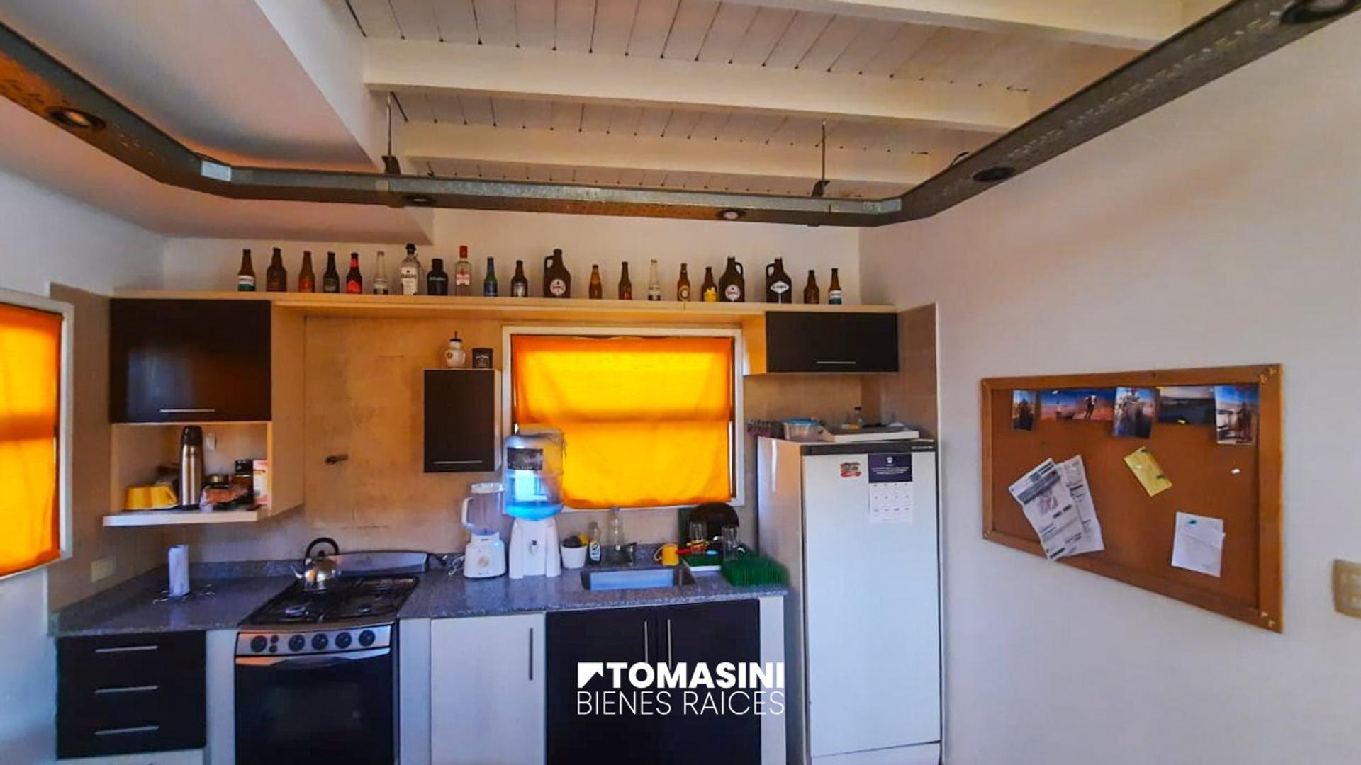 Nicanor Ezeiza Esq. Bartolomé Mitre