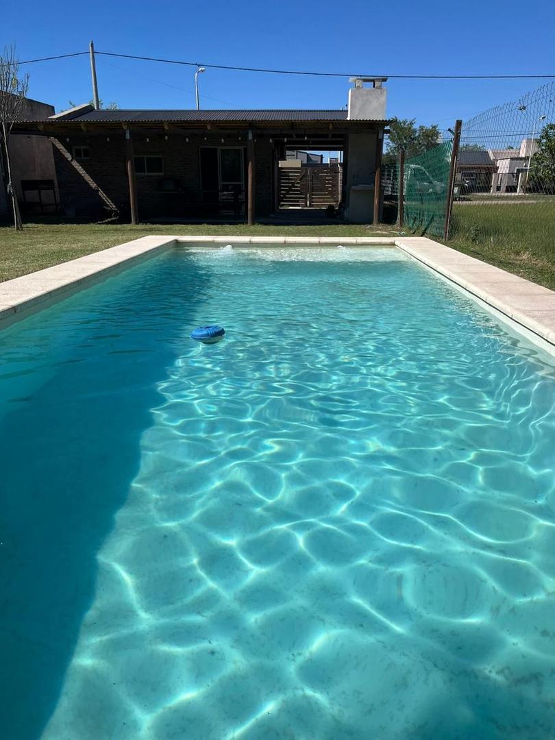 Casa 1 dorm con pileta - ALQUILER TEMPORAL