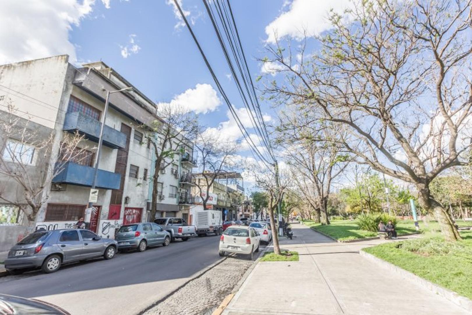 TERRENO EN VENTA Miranda 4285, Monte Castro