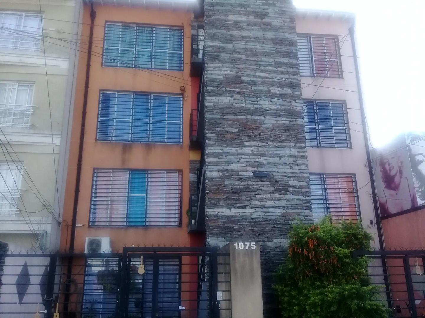 Ortiz De Rosas 1000, Piso 2