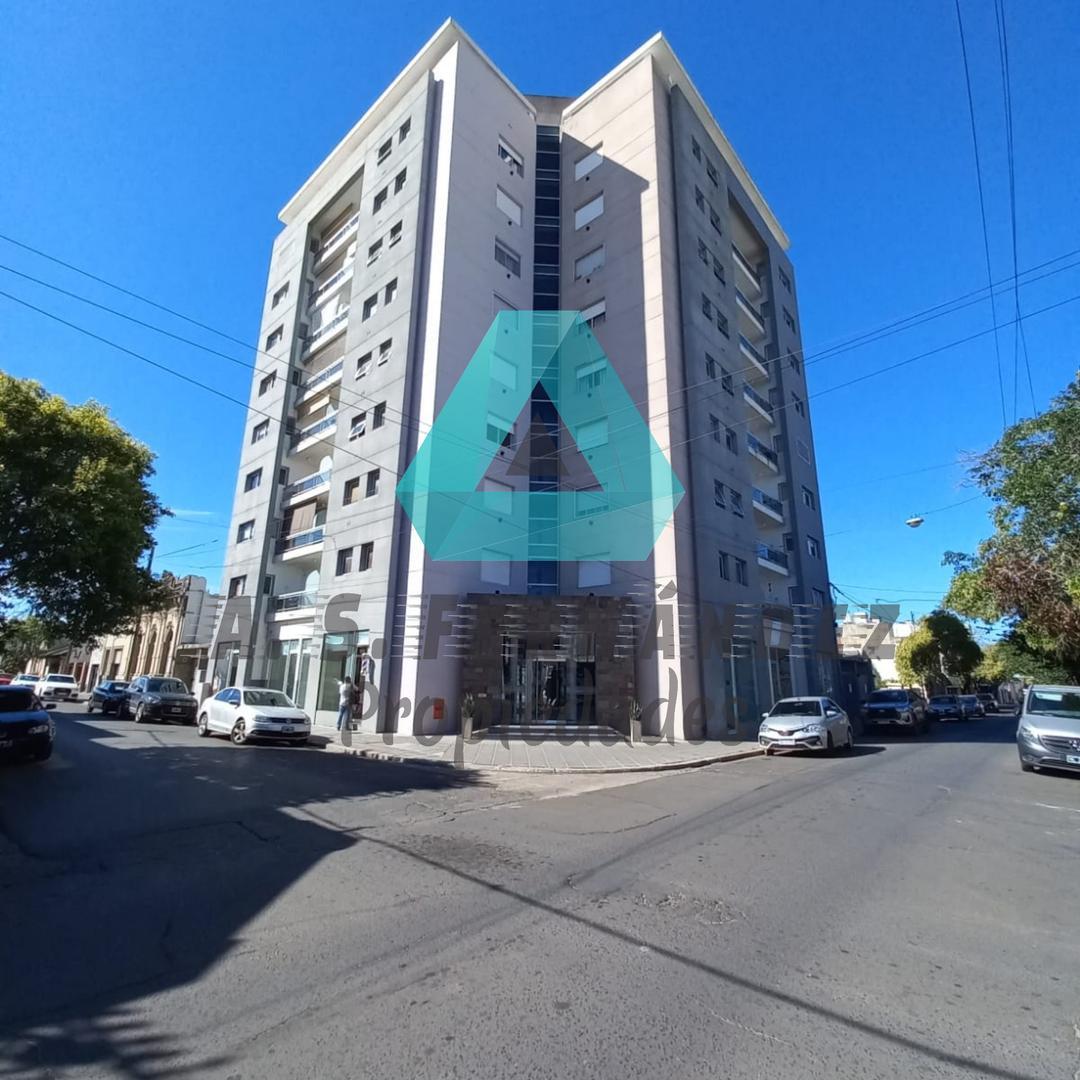 DEPARTAMENTO CENTRICO (CALLE BS. AS. Y SAN JUAN)