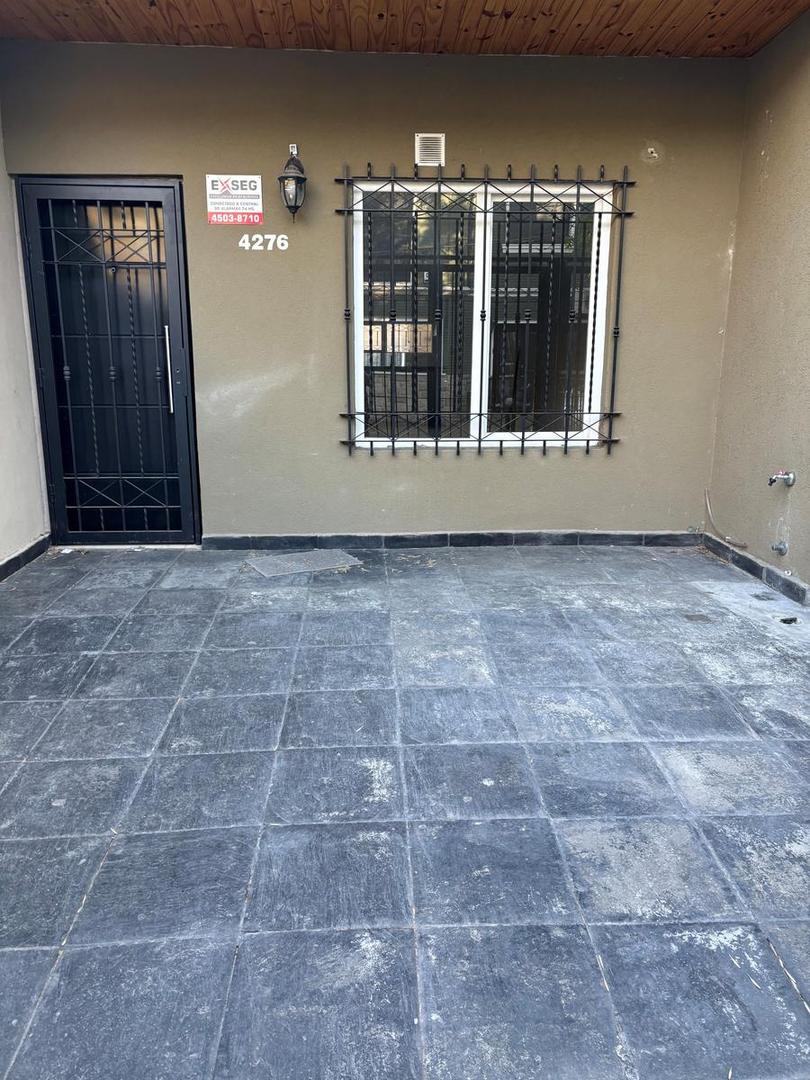 Casa 4 ambientes con 3 baños