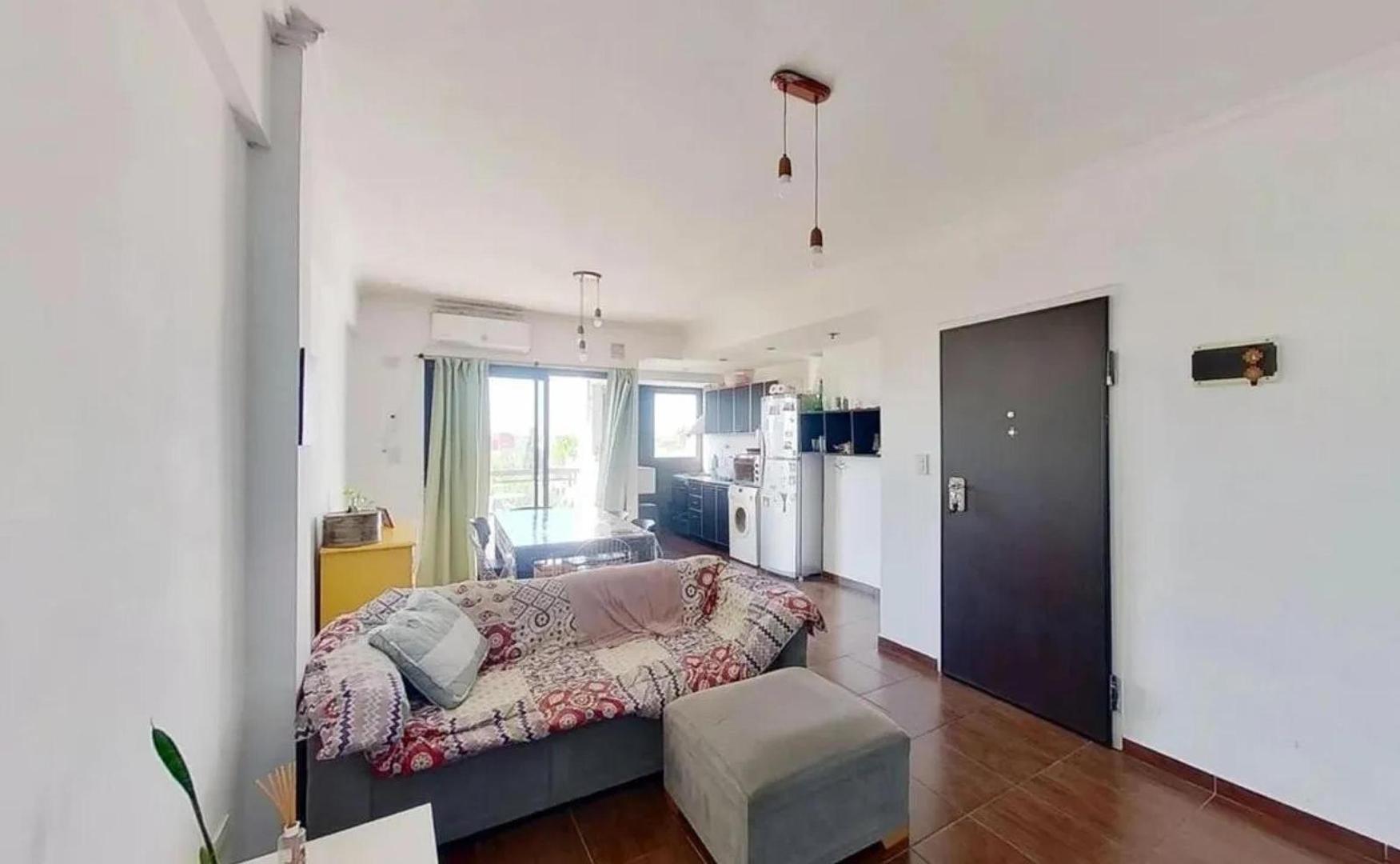 Casa en venta - 2 Dormitorios 1 Baño - Wilde