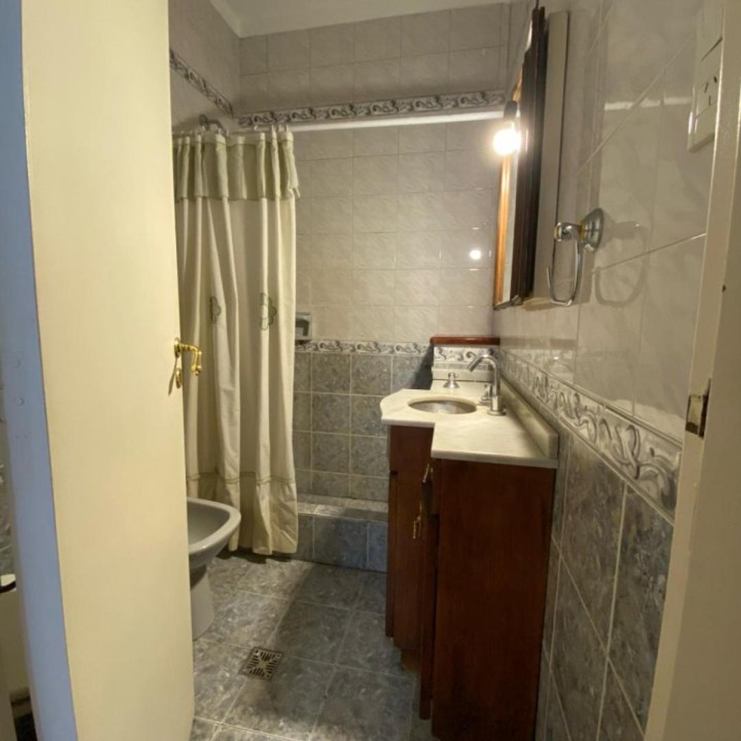 Casa en Venta en Moron, USD 160.000