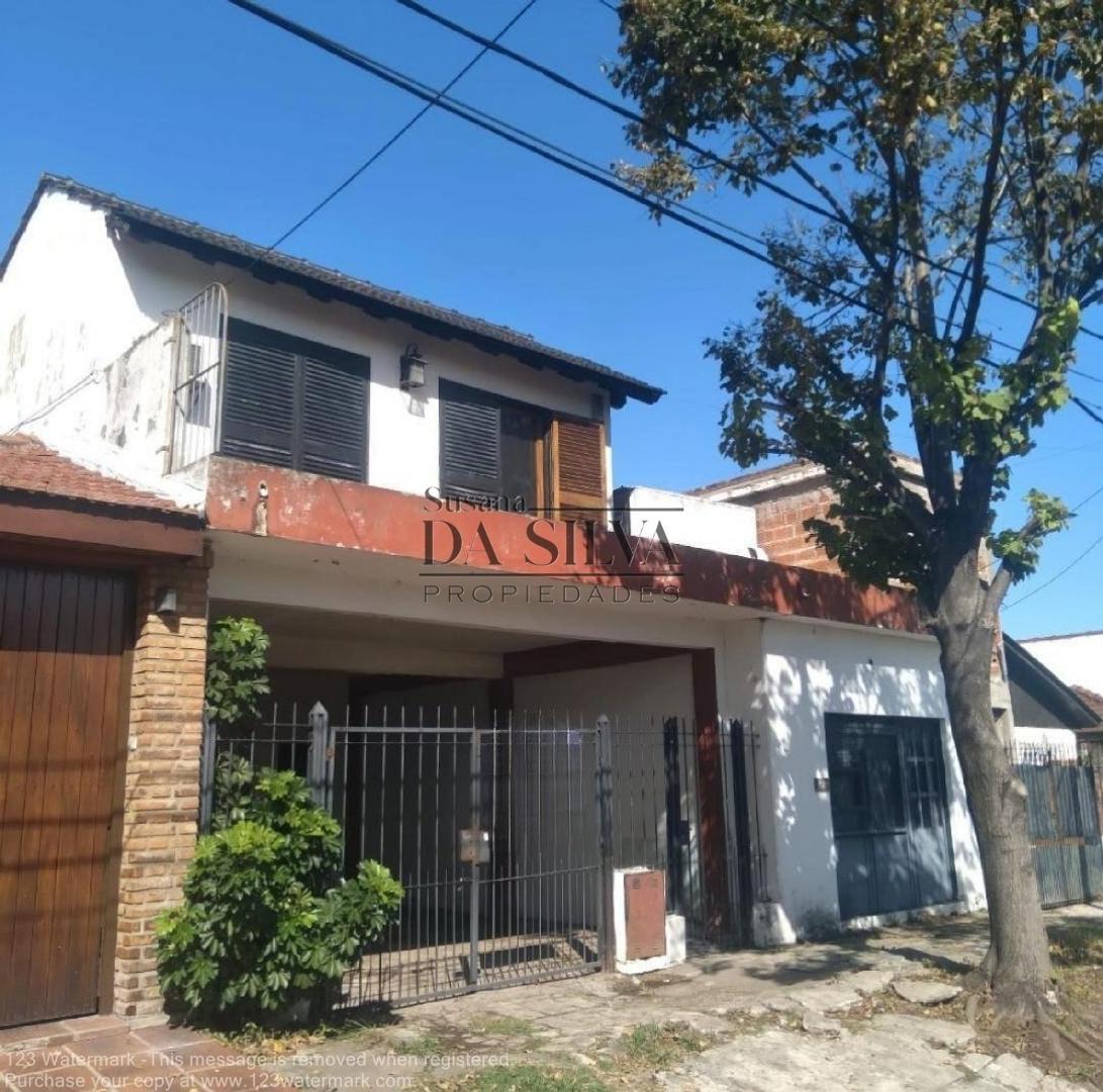 Amplia Casa en San Antonio de Padua.