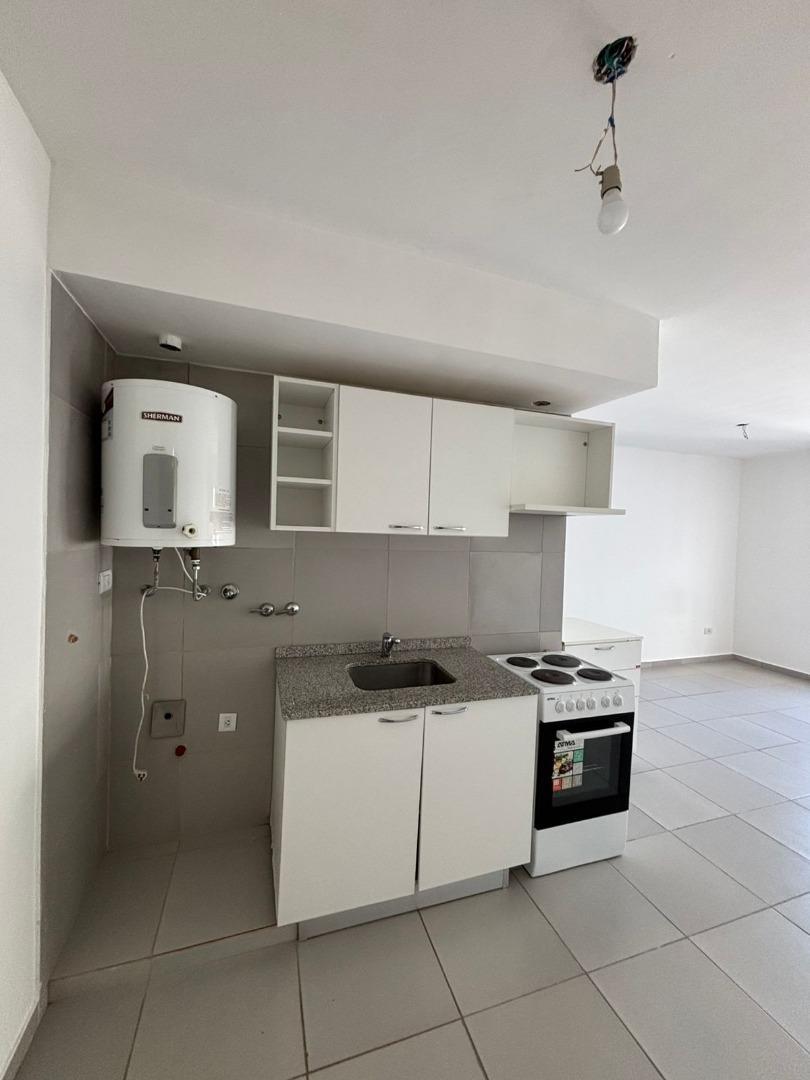 Departamento en Alquiler en Centro, $ 340.000