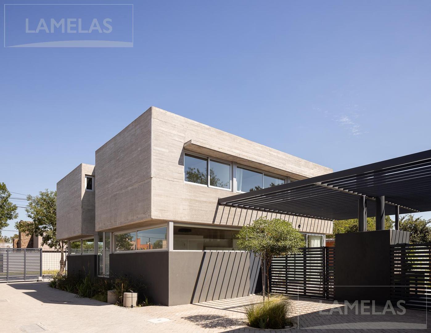 Casa de 3 dormitorios en Complejo ABRA Funes