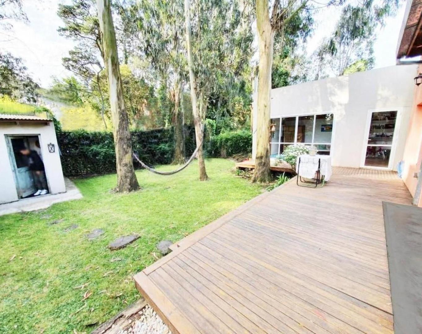 Casa con piscina en alquiler temporario