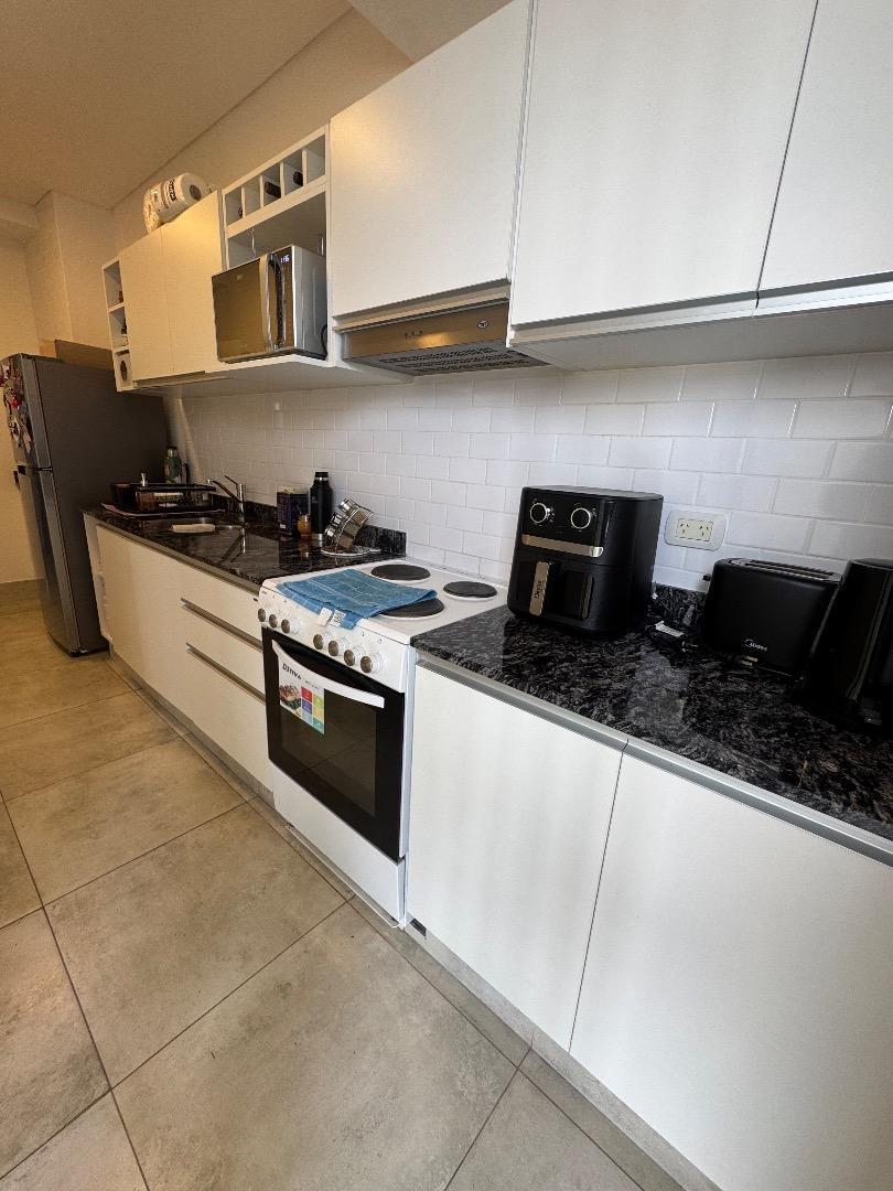 Departamento 3 ambientes con 2 baños