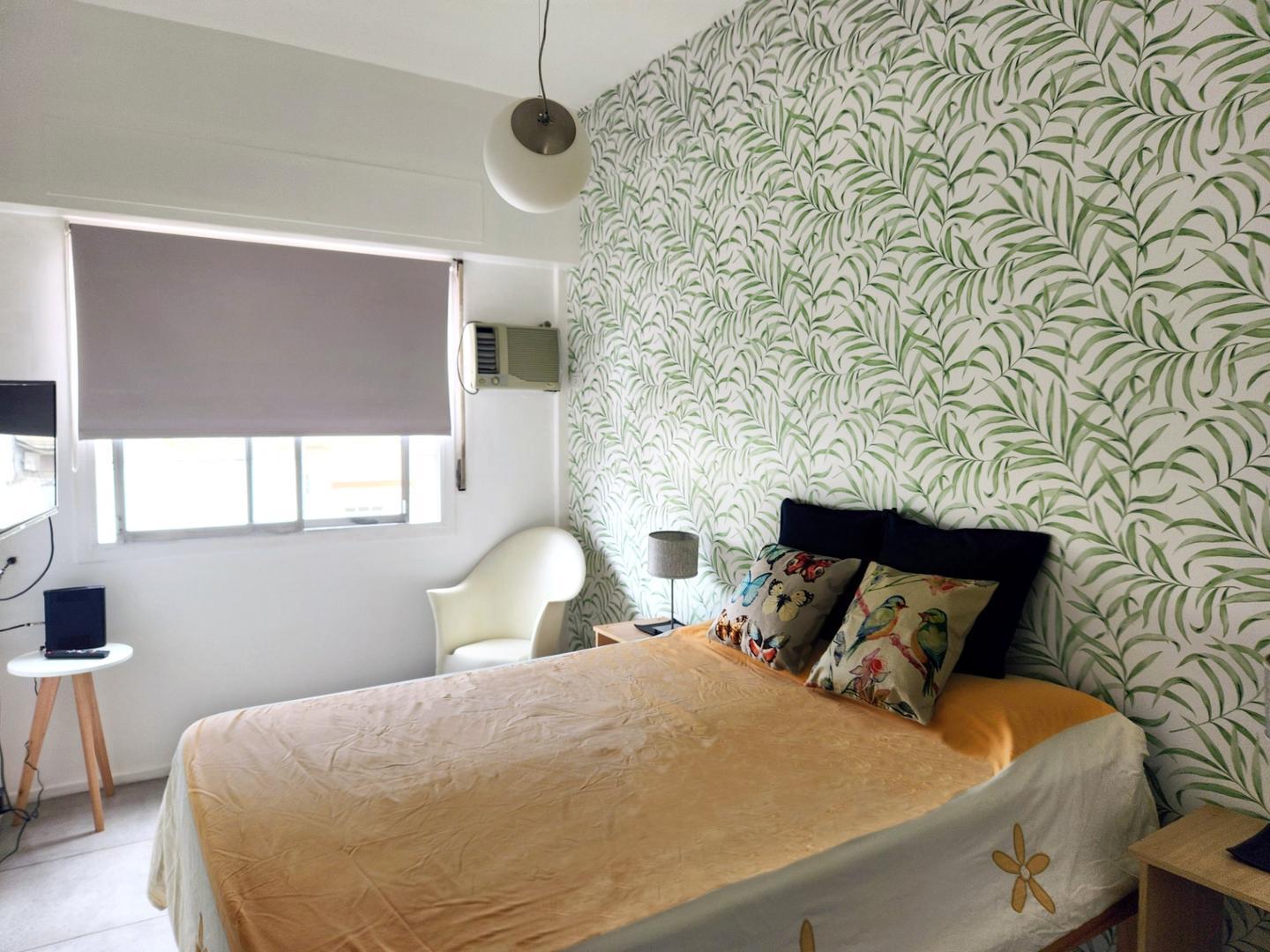 Arenales 1200 , Piso 8