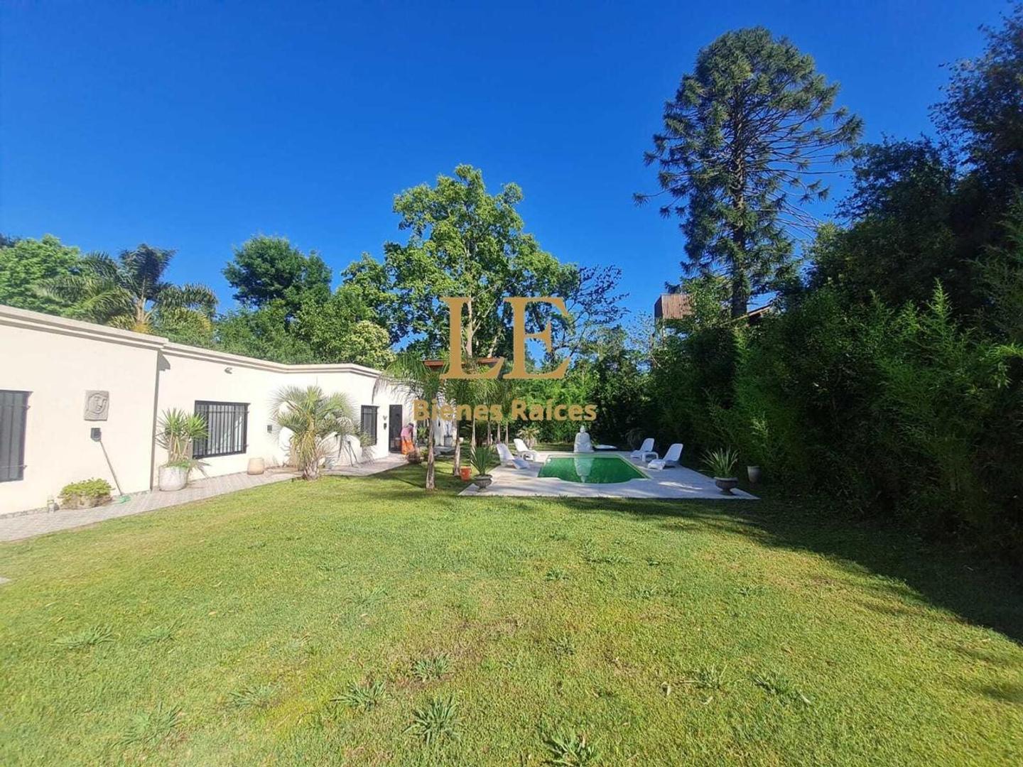 Casa 4 ambientes con 4 baños