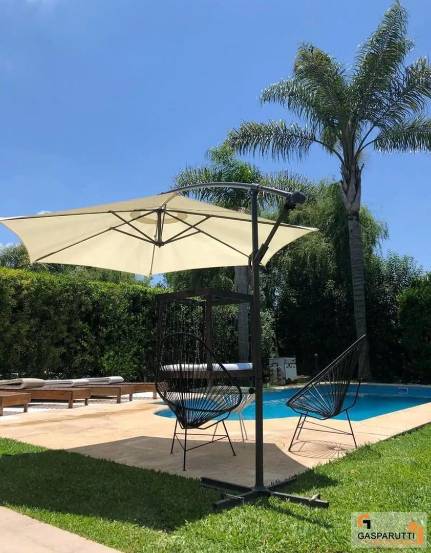 Casa en Alquiler Temporal con 2 cocheras