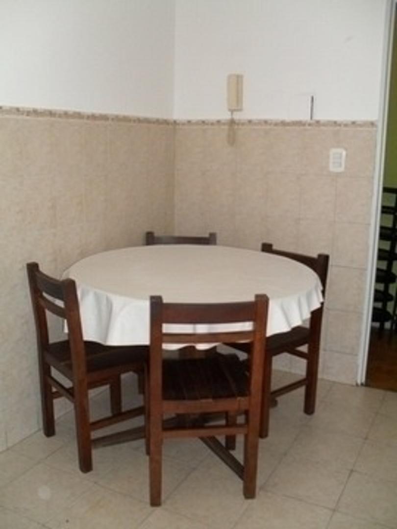 Departamento 4 ambientes con 2 baños