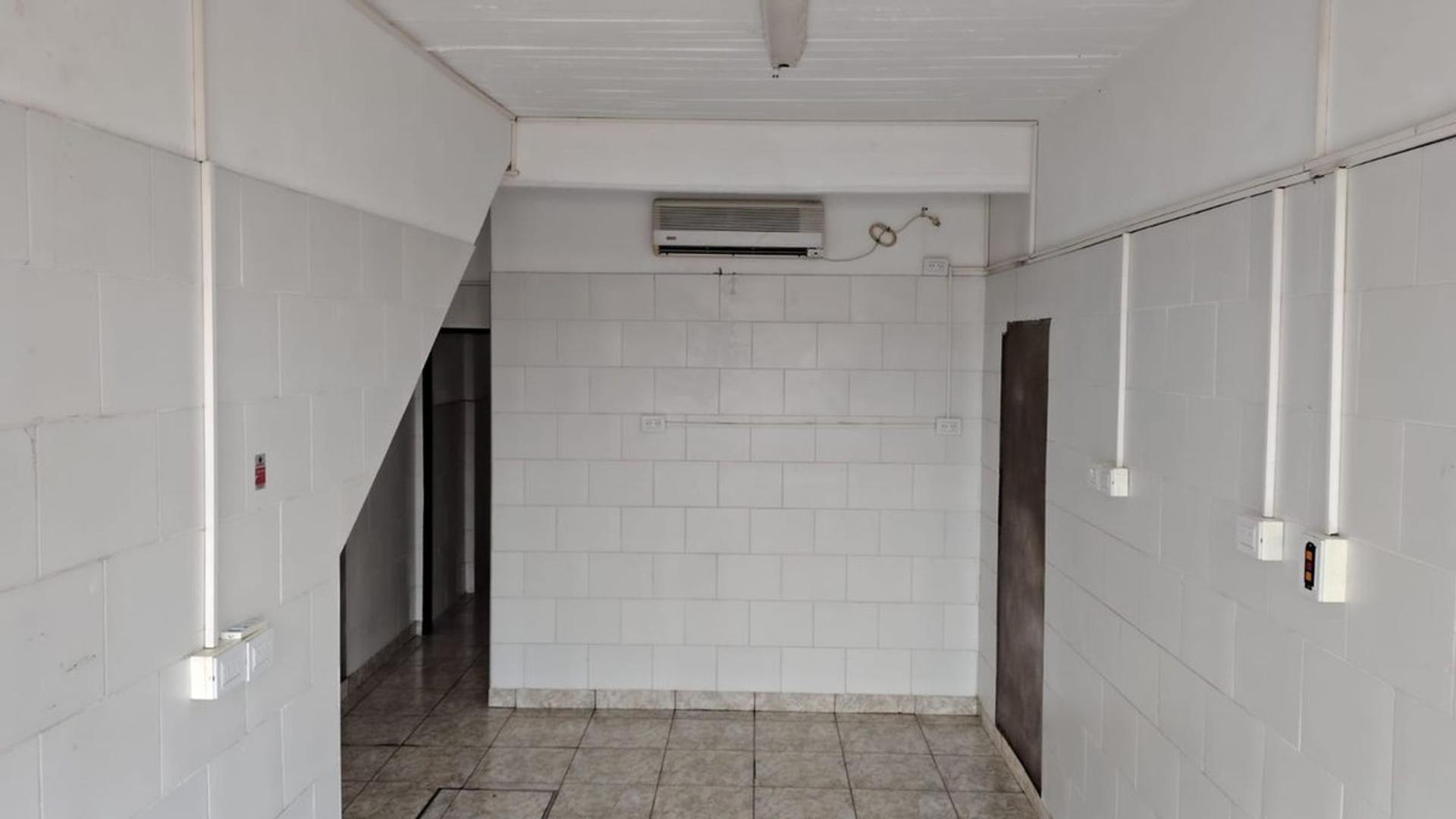 Alquiler Local Comercial 22 m² – Los Polvorines