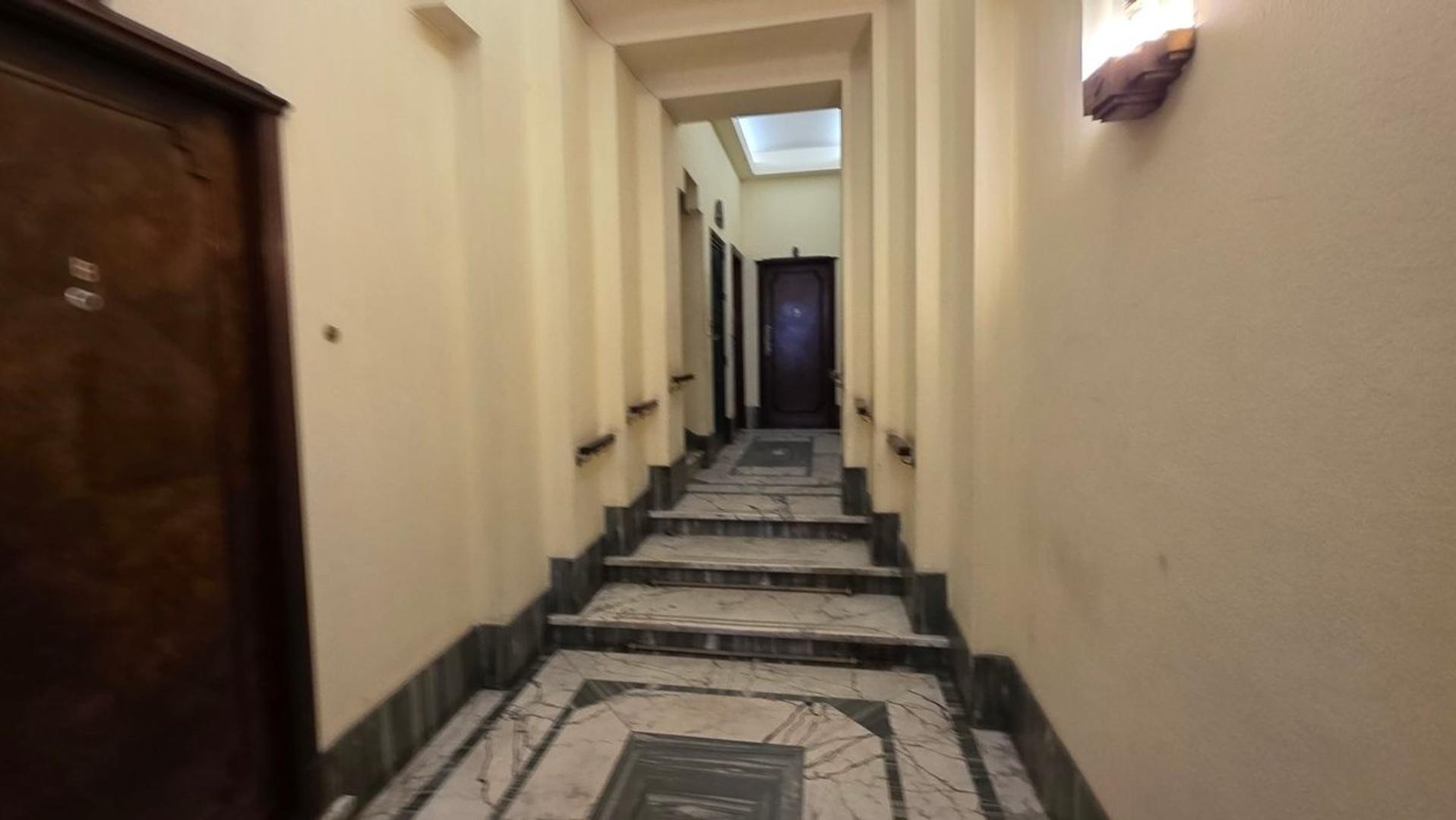 SAN NICOLAS Departamento ALQUILER  2 amb amplio