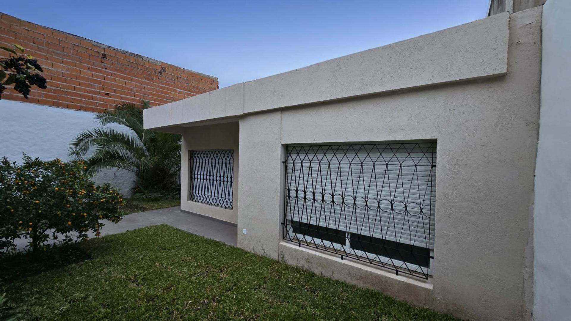 Casa en Venta en Castelar Norte, USD 130.000