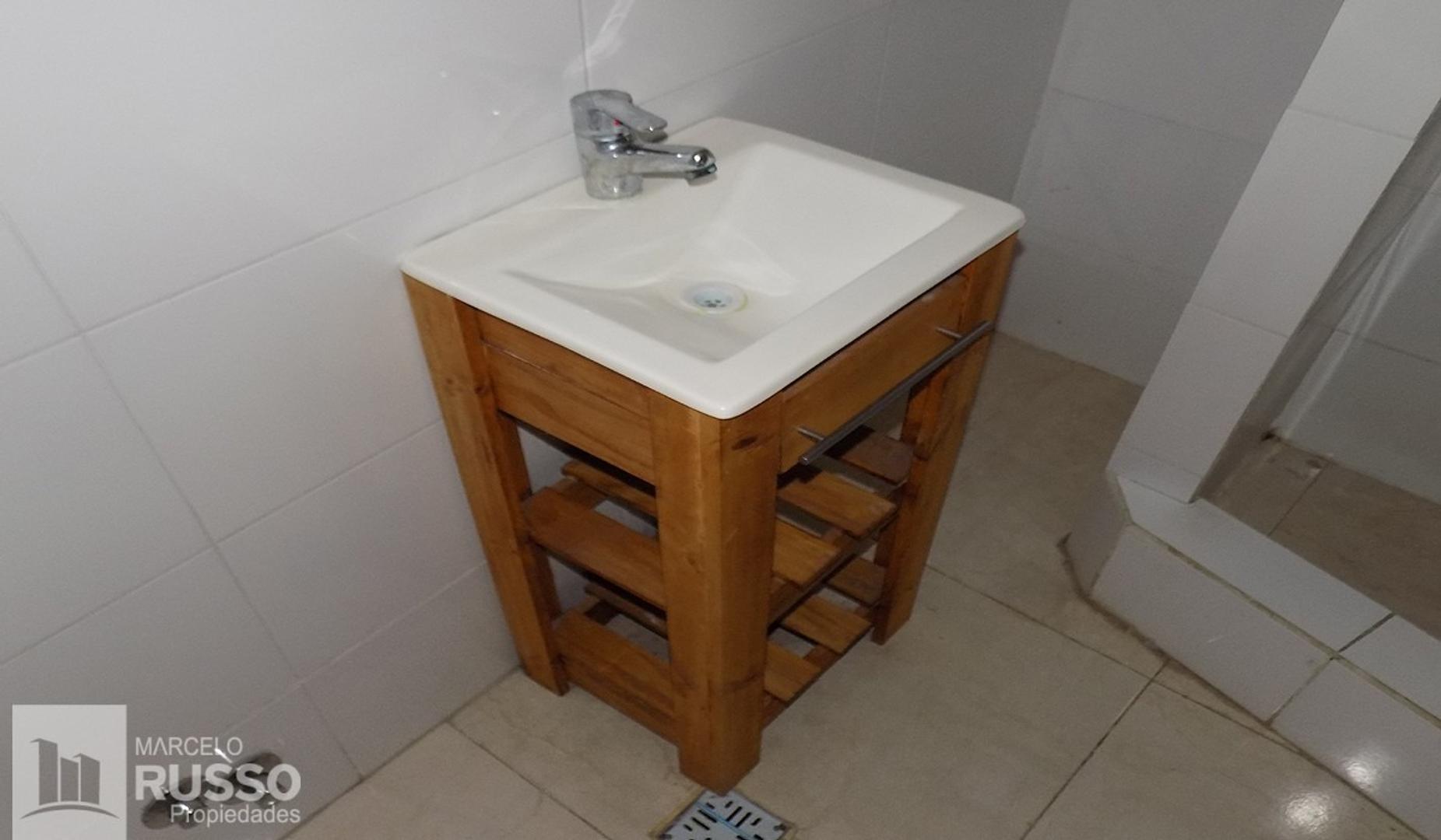 Depto Tipo Casa en Venta en Hurlingham, USD 110.000