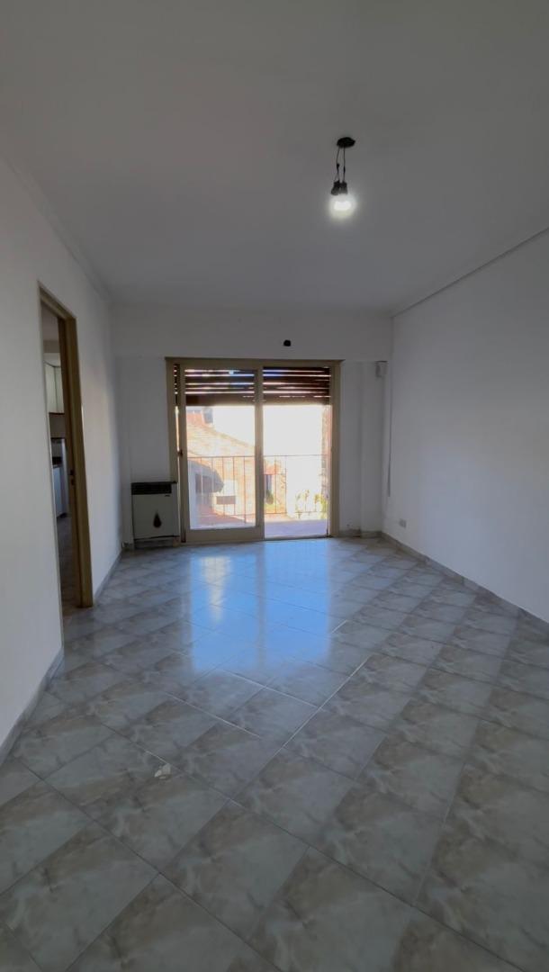 ALQUILER DEPARTAMENTO 3 AMBIENTES