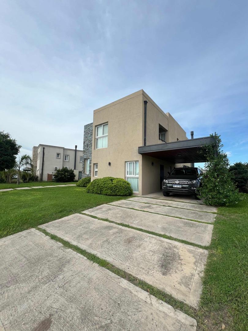 Casa en Venta en San Sebastian, USD 360.000