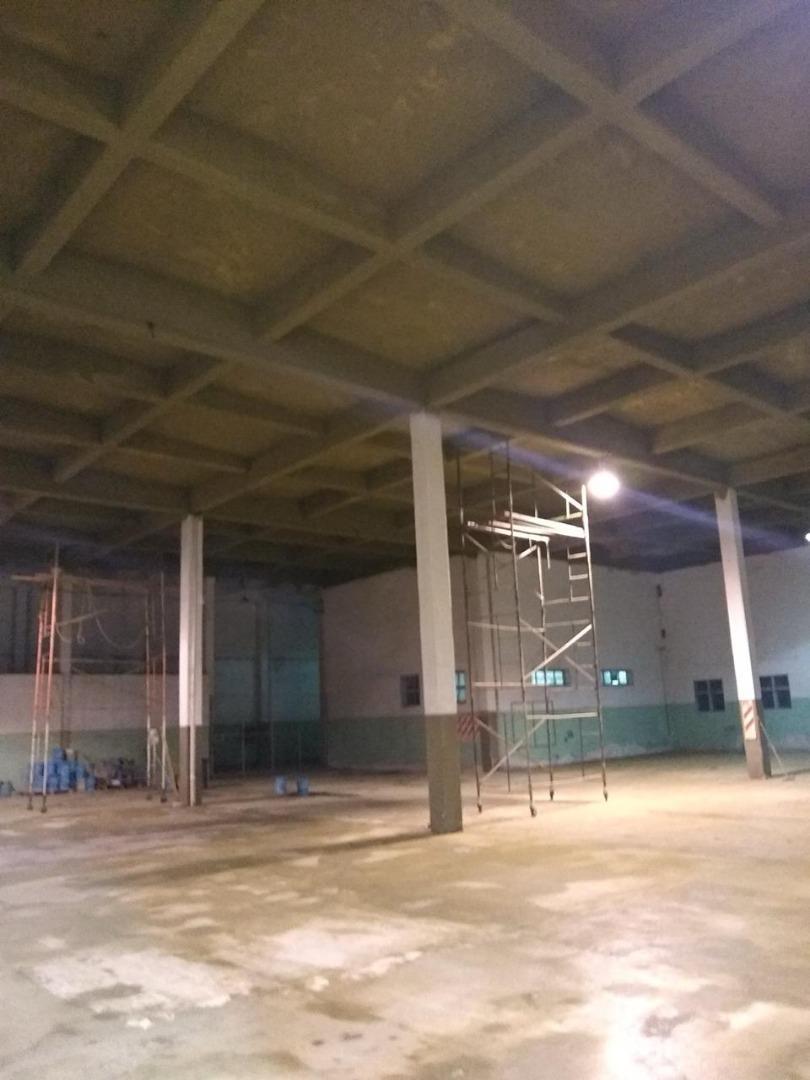 EXCELENTE OPORTUNIDAD DE GALPON CON OFICINAS