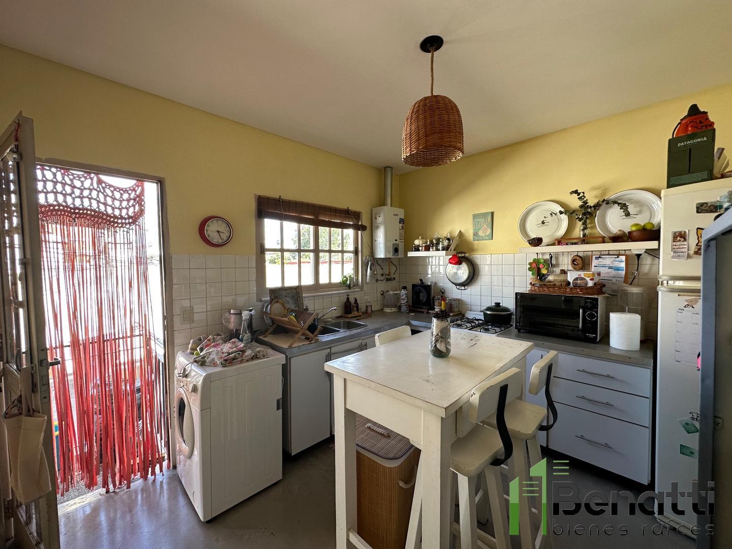 Departamento 3 ambientes en venta. Ramos Mejía