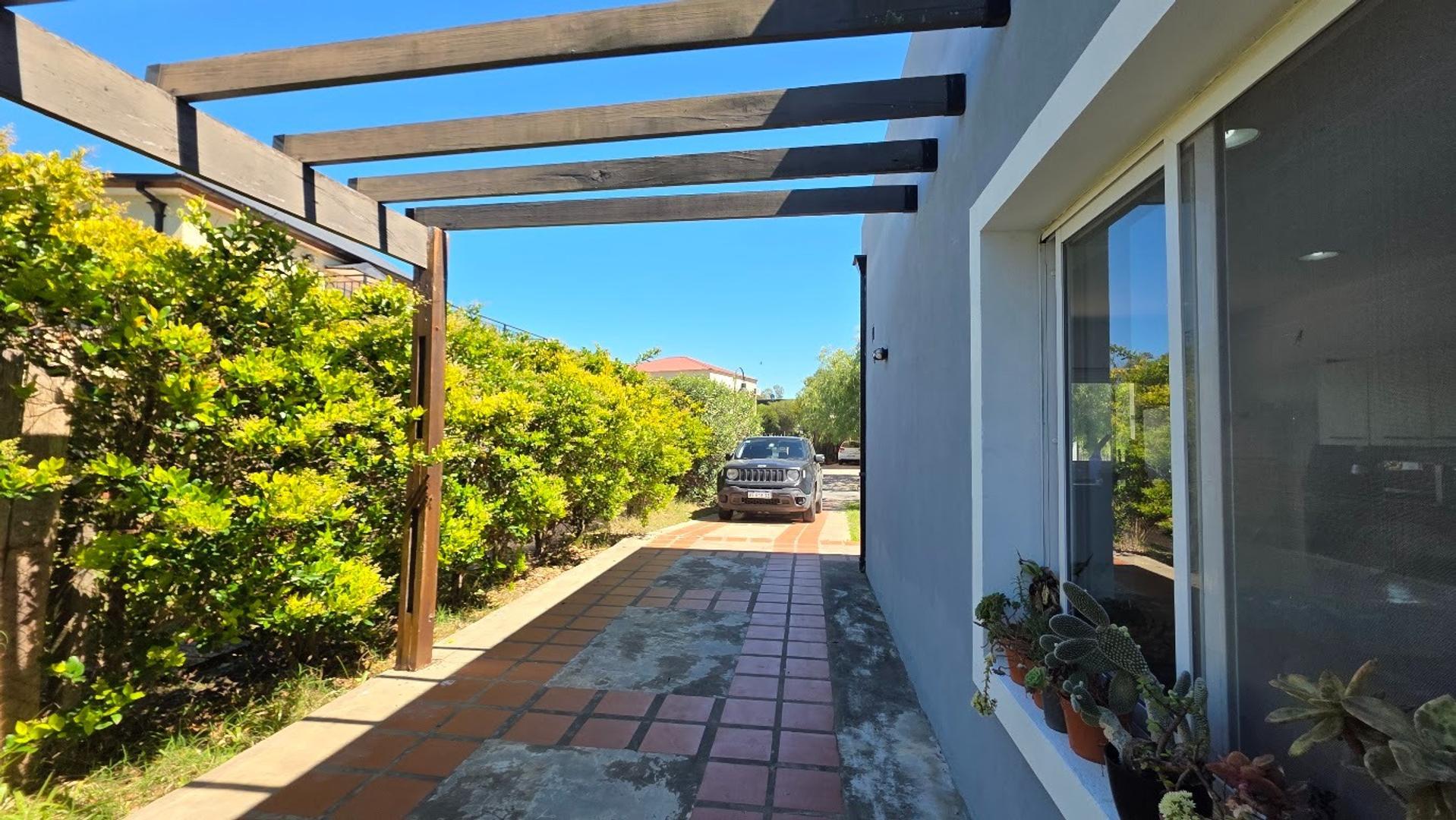 Casa en Venta en Santa Isabel, USD 200.000