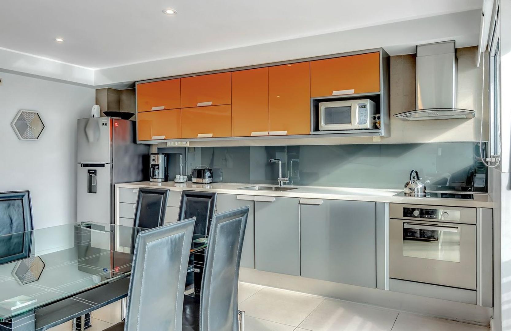 Departamento en Alquiler en Playa Mansa, USD 5.700