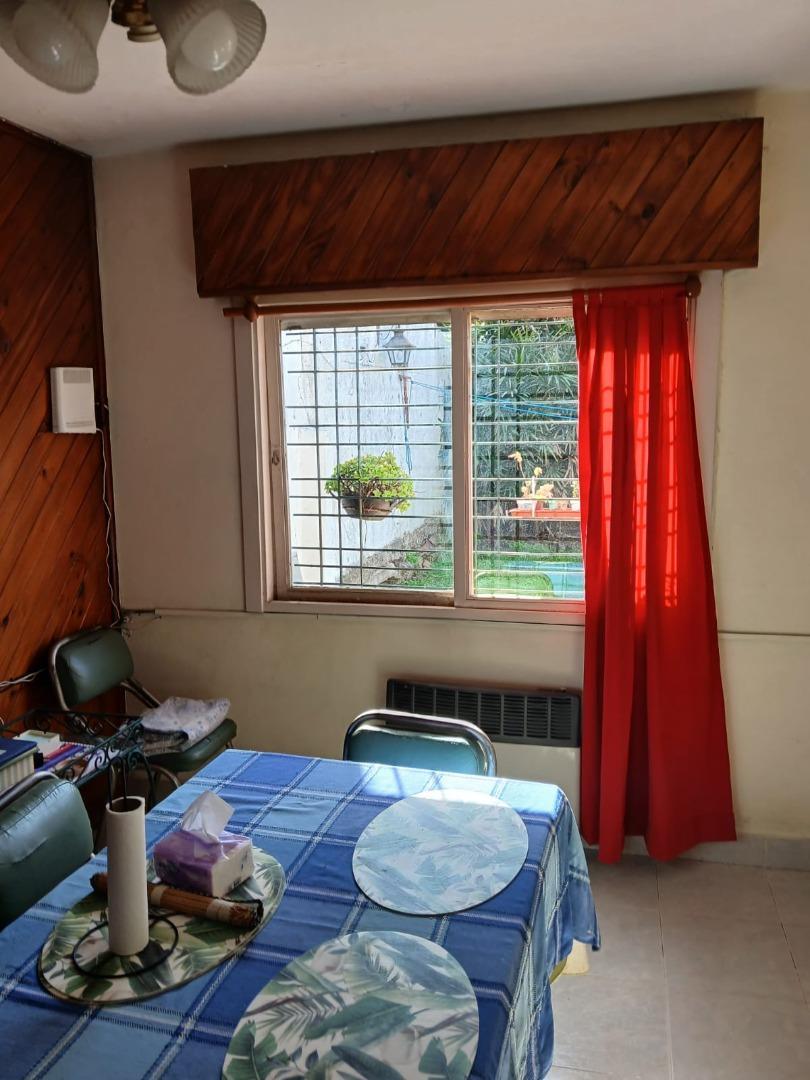 Depto Tipo Casa en Venta de 4 ambientes