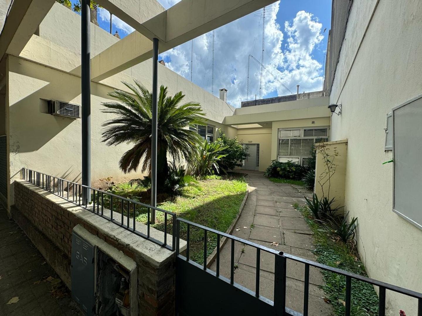 PH Casa en Avda.29  (26y28)