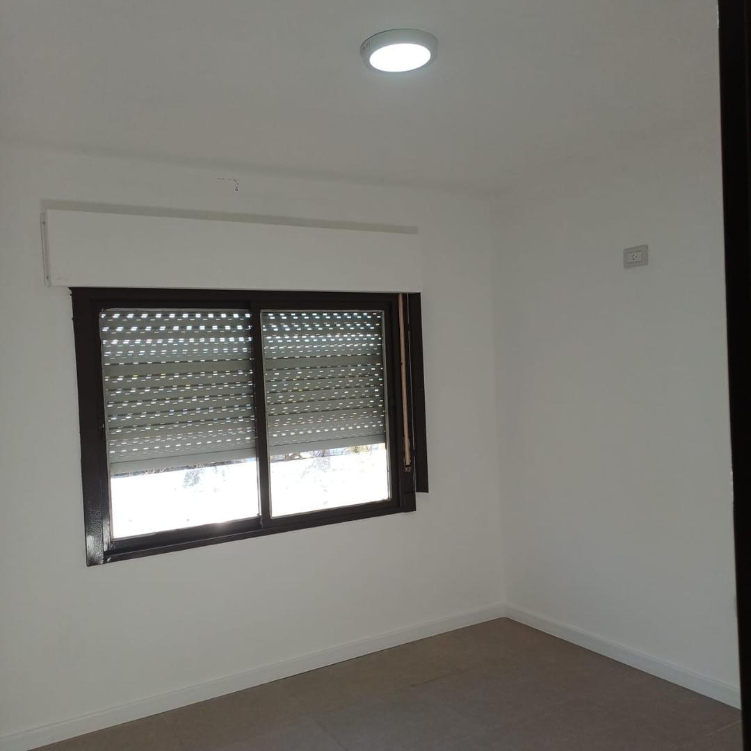 Departamento en Alquiler en Parana, $ 600.000