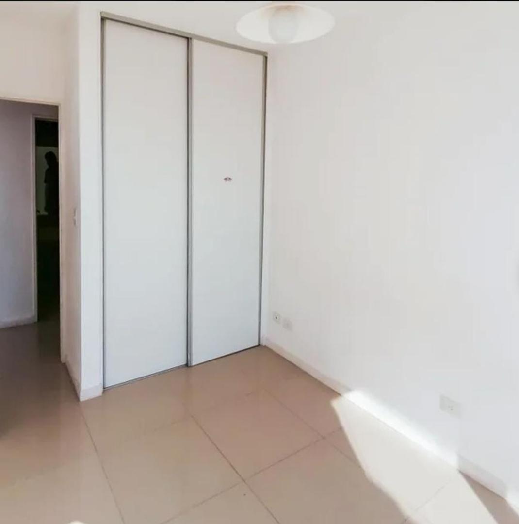 Avenida Centenario  2300 , Piso 7