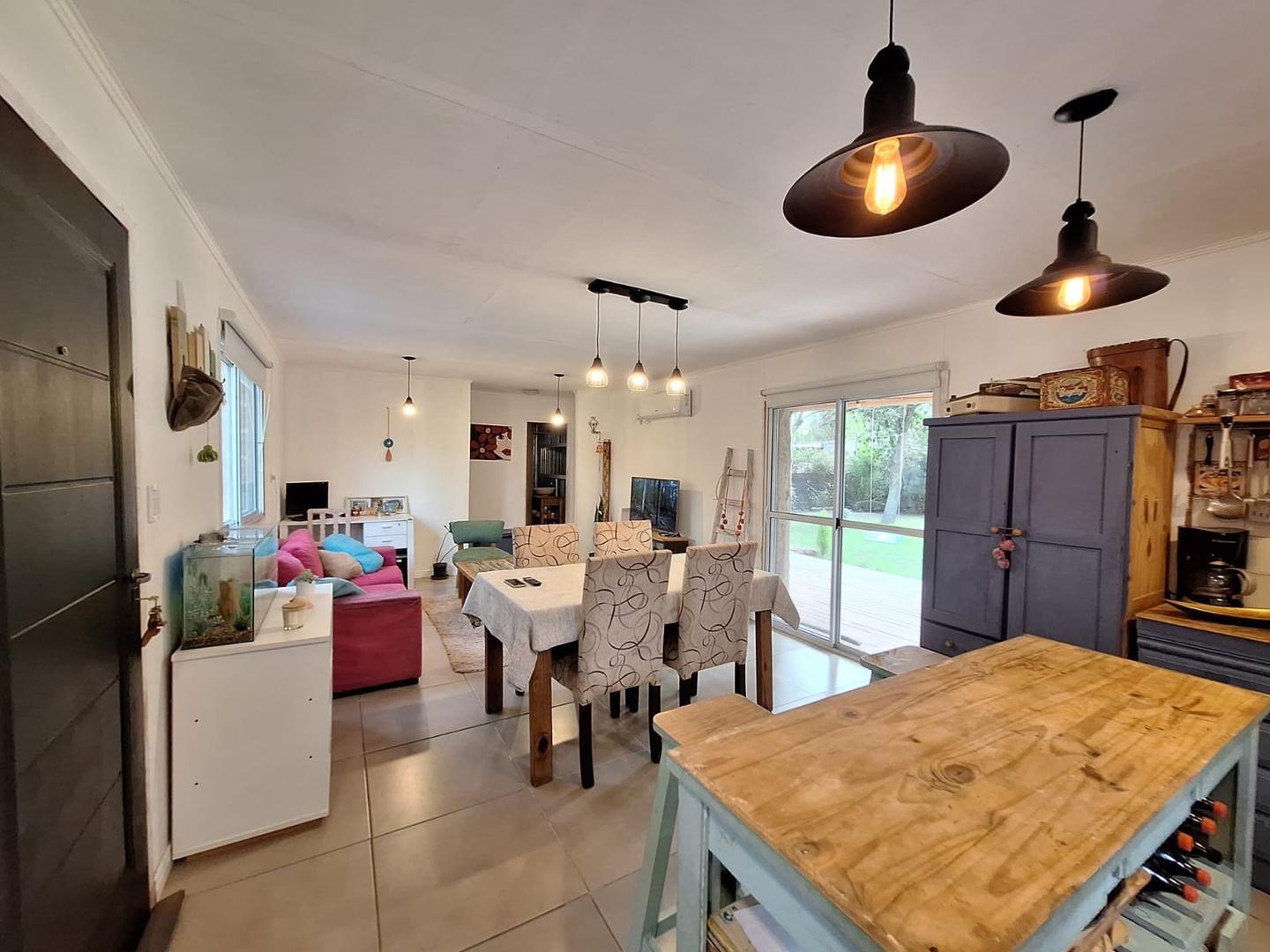 Casa en Venta en Los Pioneros, USD 75.000