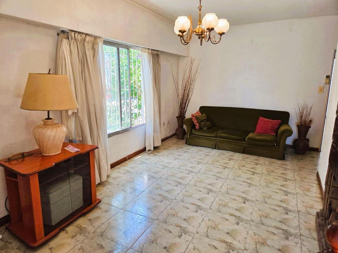 Depto Tipo Casa en Venta de 3 ambientes