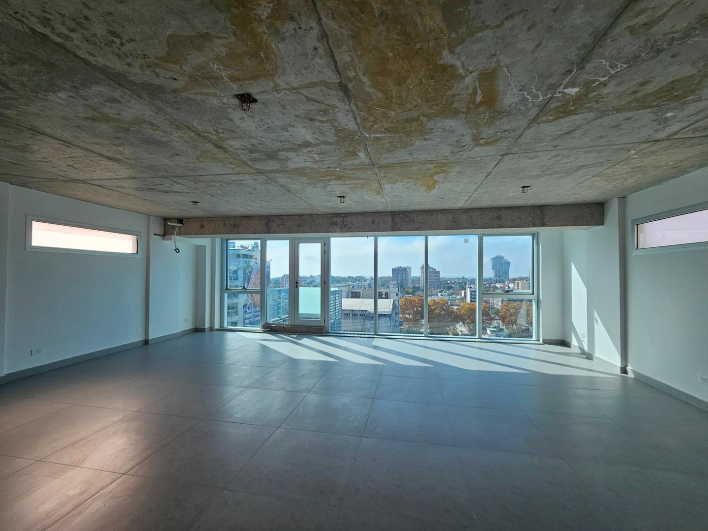 Oficina en Alquiler al Noroeste