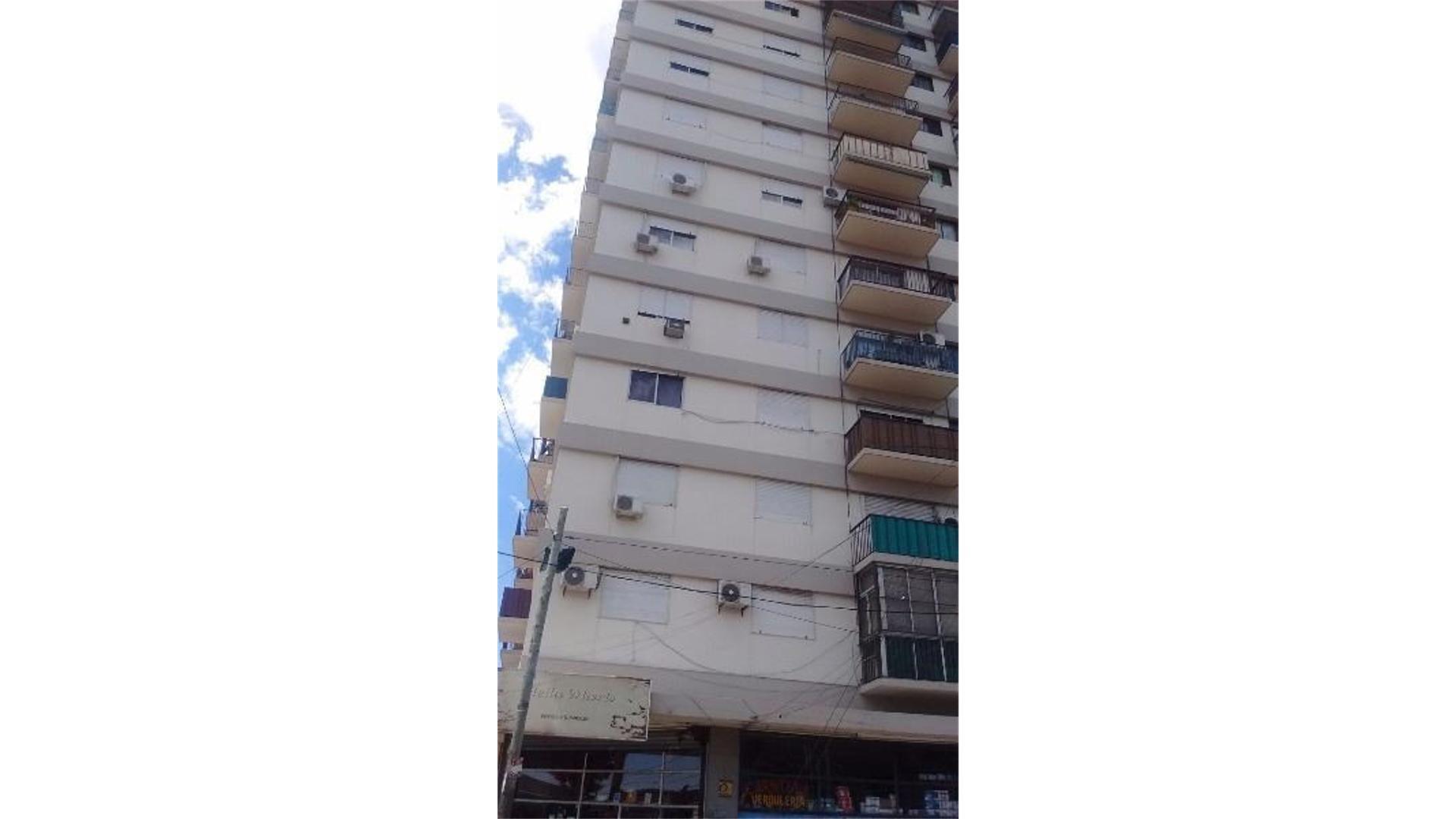 Alquiler de 3 ambientes sobre Av.Mitre 2500