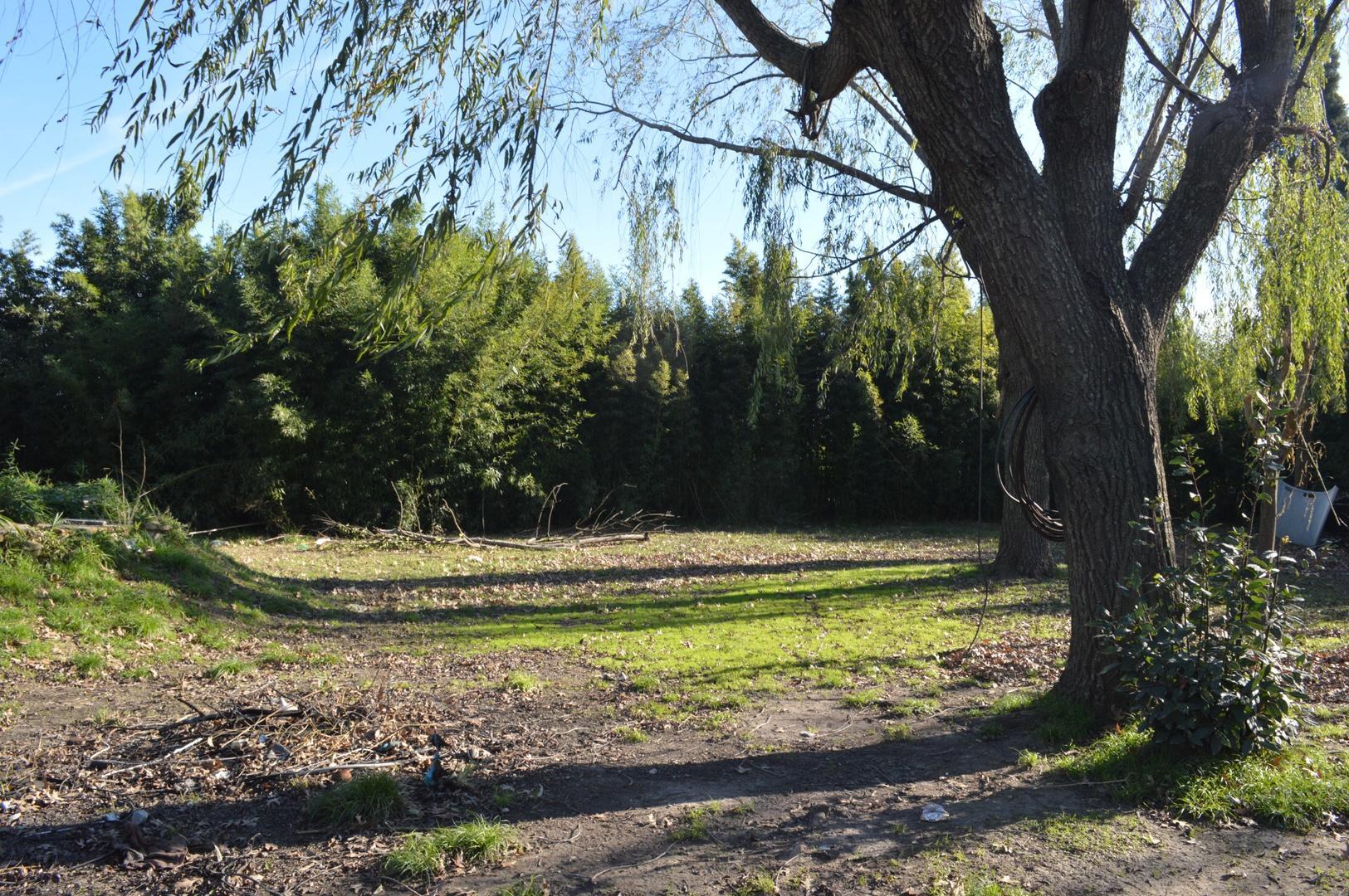 LOTE CON VIVIENDA A RECLICLAR SAN VICENTE CON PILETA