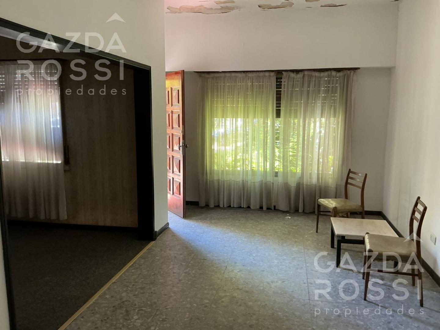 Casa en Venta en Adrogue, USD 169.000