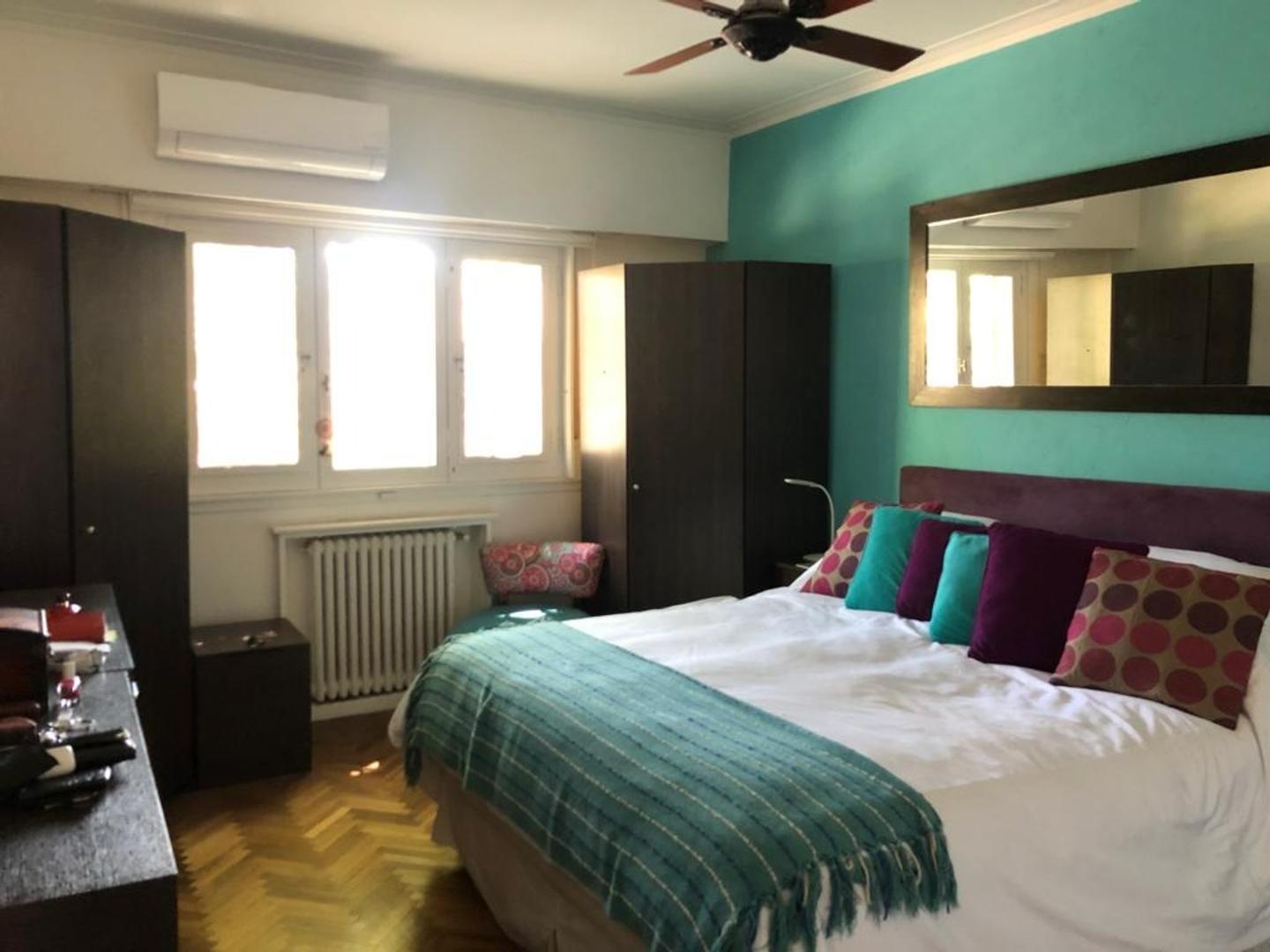 Apto Crédito Venta Casa 5 Amb 4 dormitorios en Acassuso