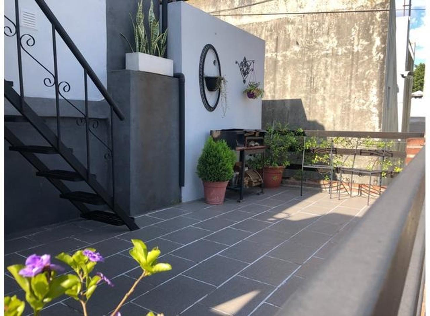 CASA EN VENTA ARROYITO