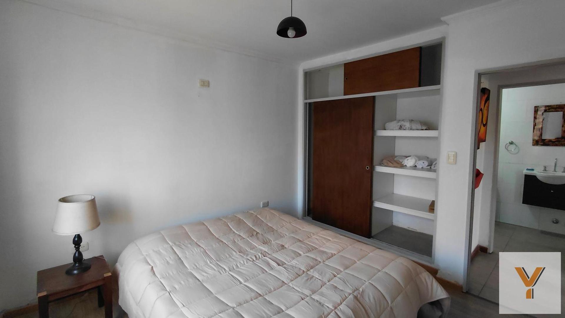 Depto Tipo Casa 2 ambientes con 1 baño