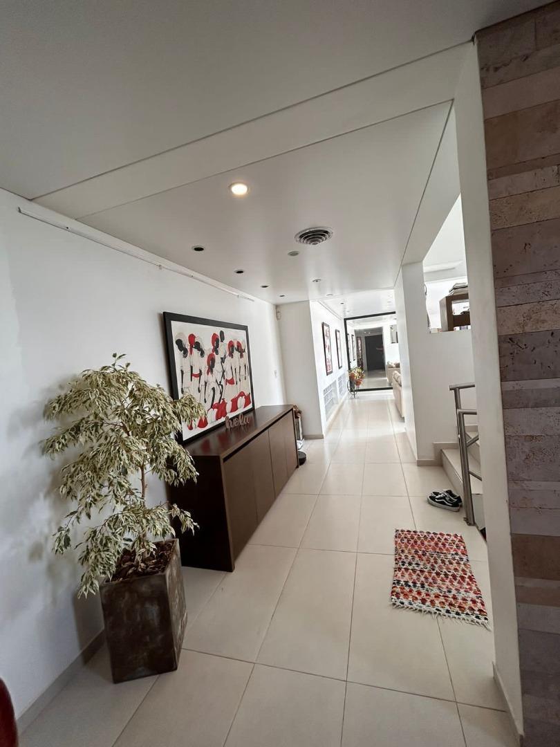 Espectacular casa de 4 ambientes en barrio San Rafael.