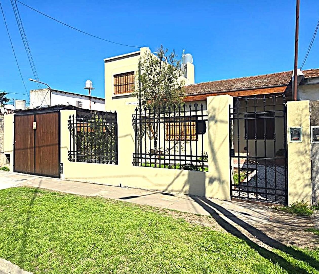 Casa en Venta en Paso del Rey, USD 110.000