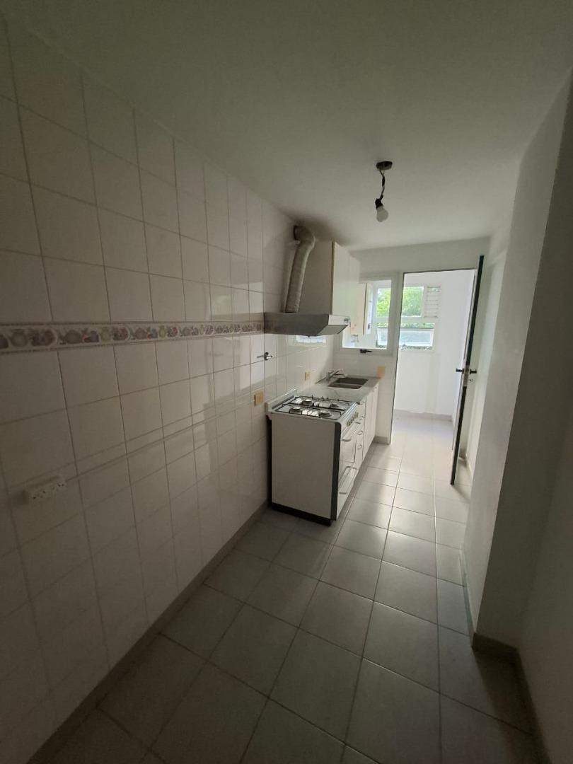 Departamento en Alquiler en Martinez, $ 840.000
