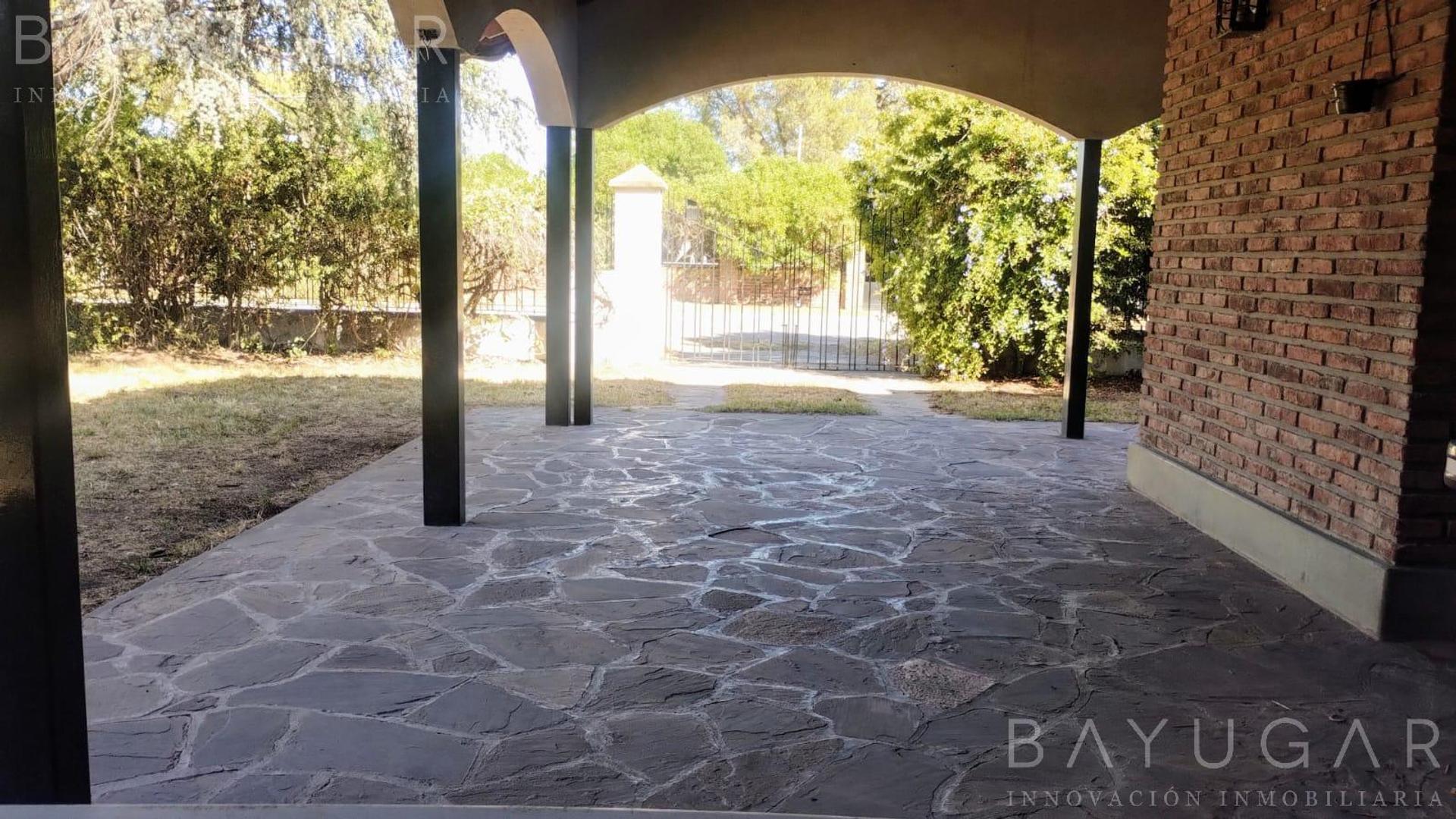 Casa en Venta en Bahia Blanca, USD 160.000