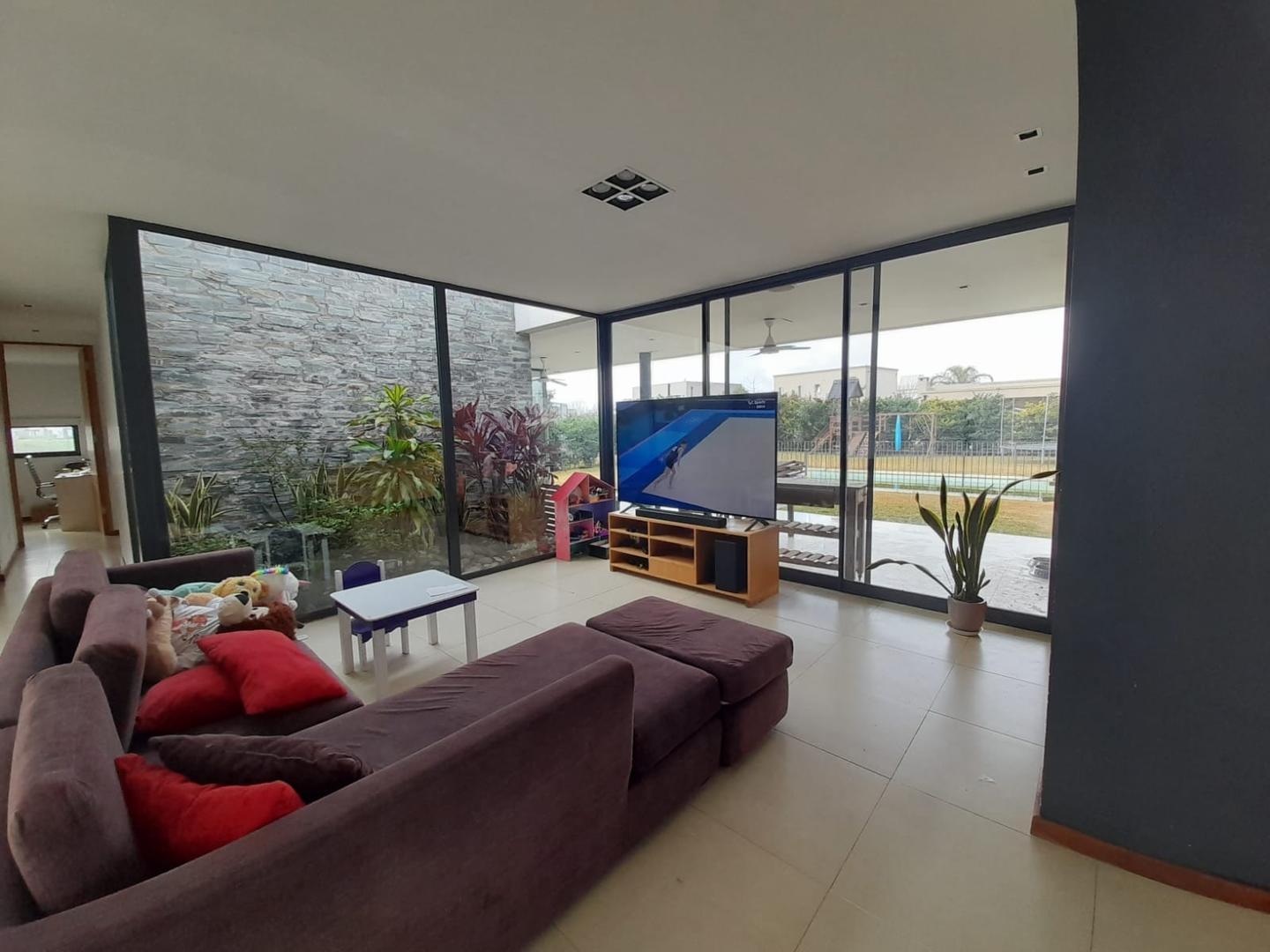 Casa 4 amb Country El Cantón Barrio Golf