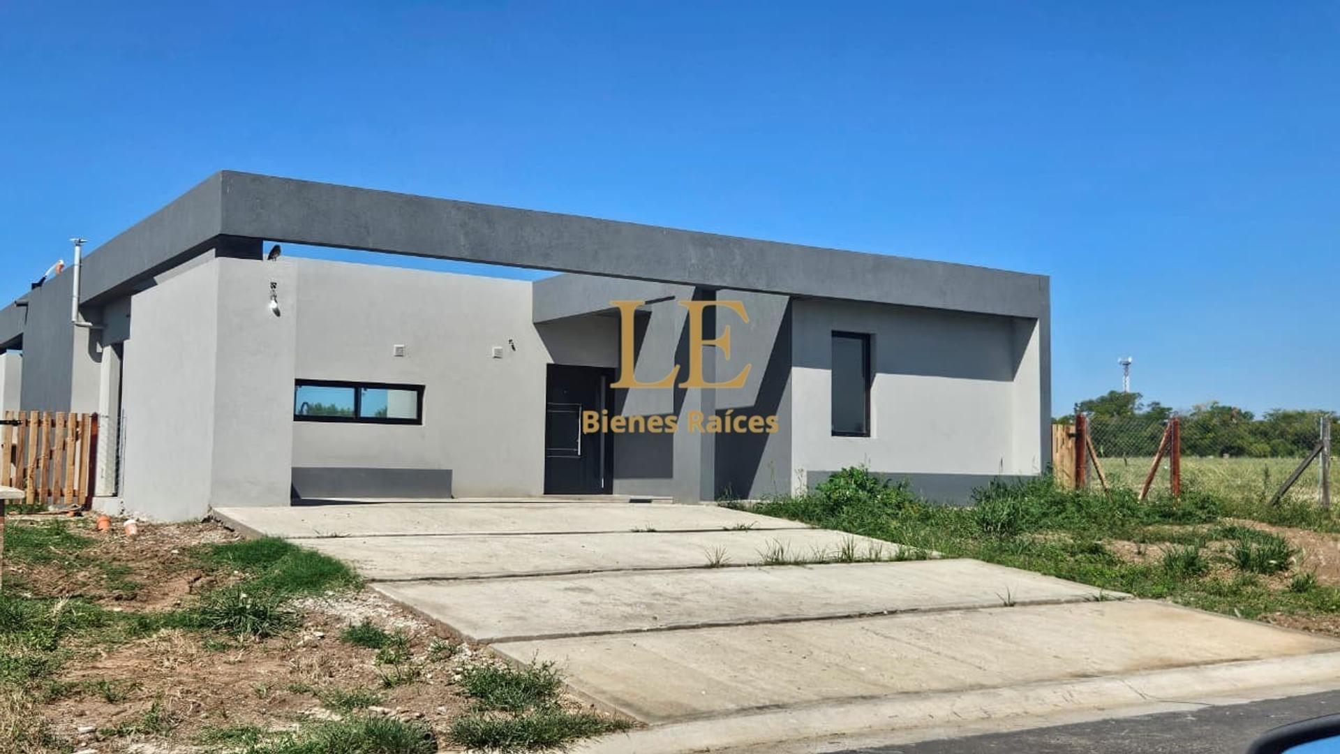 Casa en Venta - San Sebastian - Area 13