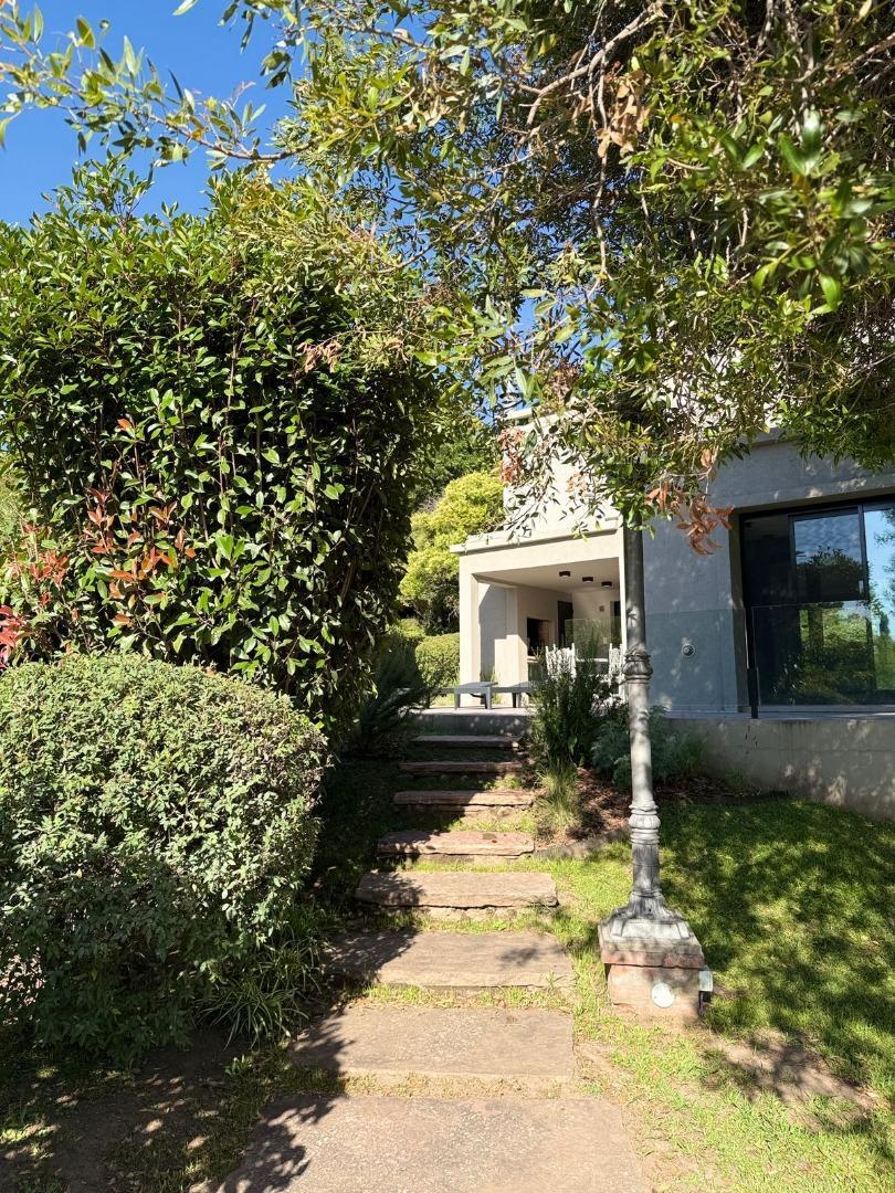 Casa en Alquiler Temporal con 1 cochera